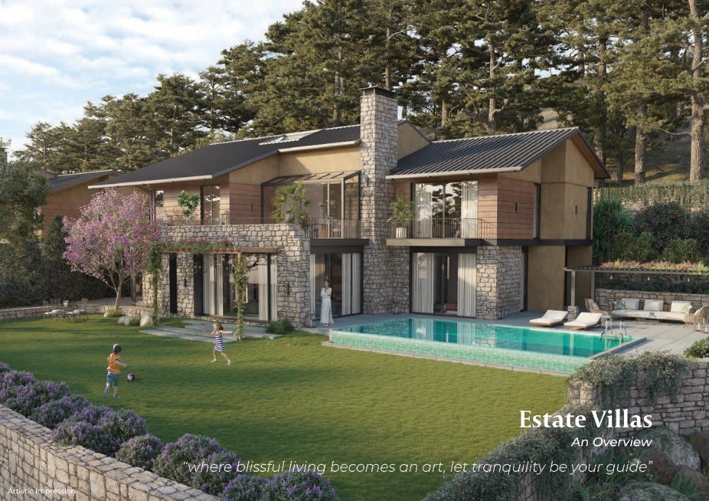 Estate villa with private pool and lawn at Terra Grande