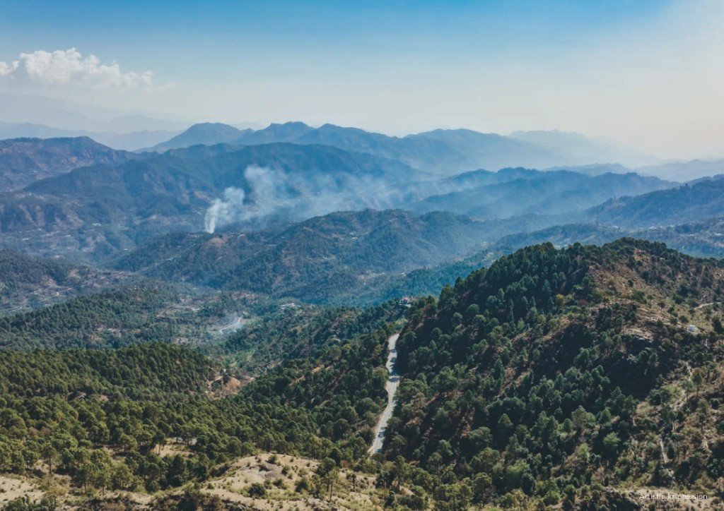 Mountain landscape around Solan, Himachal Pradesh